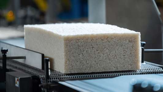 СИБУР запустил импортозамещенный каучук ДССК-615В в серийное производство